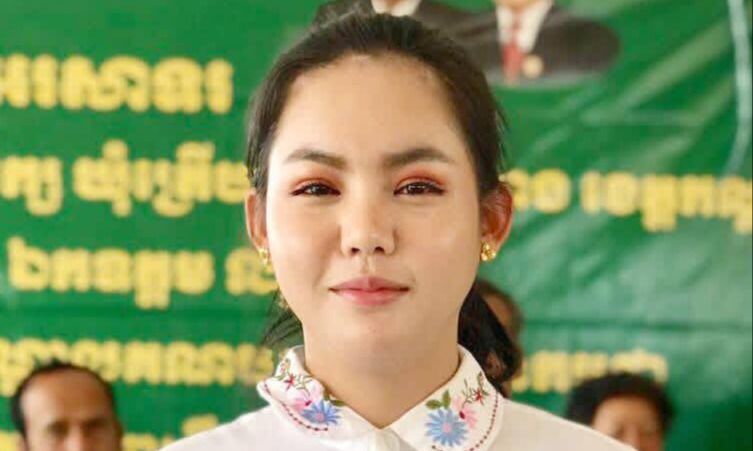 លោក គួច ចំរើន ចេញសេចក្តីសម្រេចបញ្ចប់ភារកិច្ចលោកស្រី ធី សុវណ្ណថា ពីមន្រ្តីគណបក្ស និងបញ្ចេញពីសមាជិកគណបក្សប្រជាជនកម្ពុជា