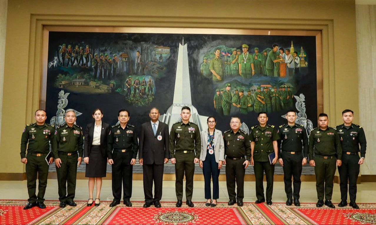 ICRC)ថា ទាហានកម្ពុជា១៨រូប ដែលកំពុងស្ថិតក្រោមការឃុំខ្លួនរបស់ភាគីថៃនោះ គឺមានសុវត្ថិភាព និងមានសុខភាពល្អទាំងអស់គ្នា។